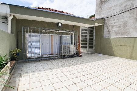 Casa à venda com 200m², 3 quartos e 2 vagasSacada