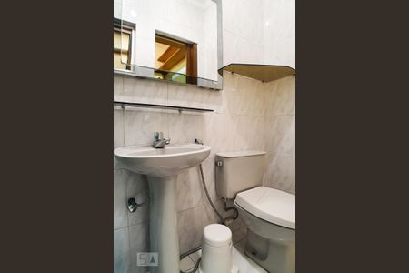 Casa à venda com 200m², 3 quartos e 2 vagasSuíte Quarto 2