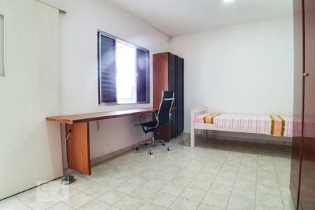 Casa à venda com 200m², 3 quartos e 2 vagasQuarto 3