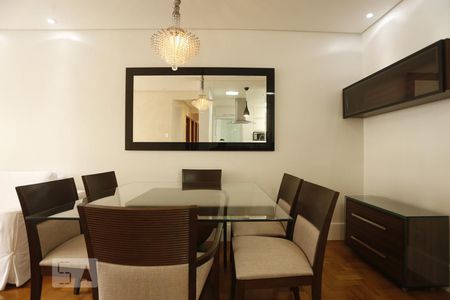 Sala  de apartamento para alugar com 2 quartos, 85m² em Vila Buarque, São Paulo