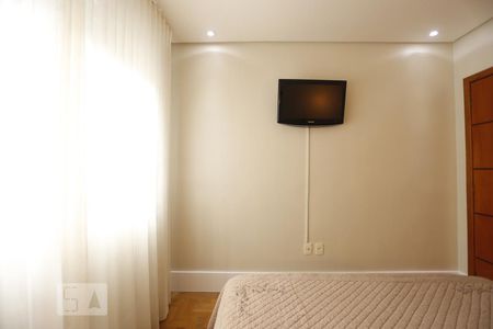 Apartamento para alugar com 85m², 2 quartos e 1 vagaQuarto 1- Suíte