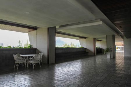 Apartamento à venda com 380m², 4 quartos e 4 vagasÁrea Comum - Playground