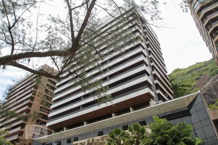 Apartamento à venda com 380m², 4 quartos e 4 vagasFachada do Prédio