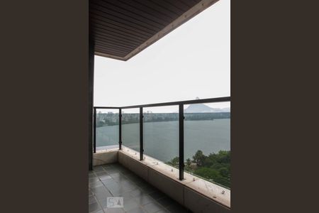 Apartamento à venda com 380m², 4 quartos e 4 vagasVaranda dos Quartos 2 e 3