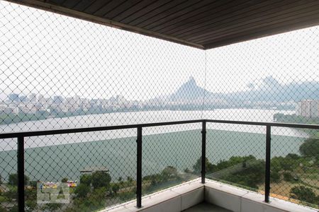 Apartamento à venda com 380m², 4 quartos e 4 vagasVista do Quarto 1 - Suíte