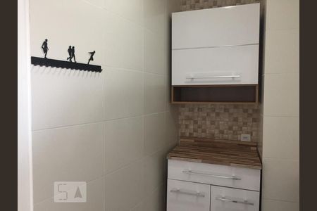 Cozinha de apartamento à venda com 1 quarto, 44m² em Barra da Tijuca, Rio de Janeiro