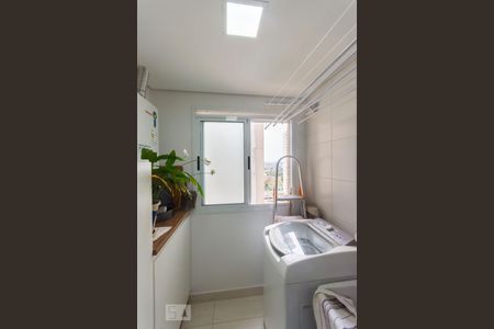 Area de serviço de apartamento à venda com 2 quartos, 77m² em Swift, Campinas