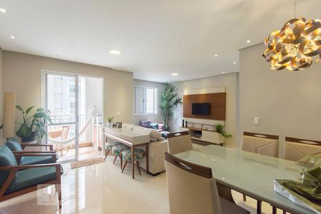 Sala de apartamento à venda com 2 quartos, 77m² em Swift, Campinas