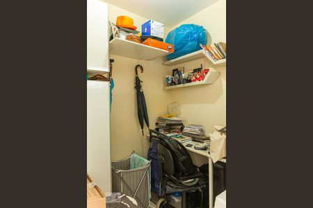 Apartamento à venda com 83m², 2 quartos e 1 vagaQuarto de Serviço