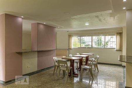 Apartamento à venda com 83m², 2 quartos e 1 vagaÁrea comum - Salão de festas