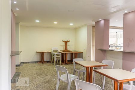 Apartamento à venda com 83m², 2 quartos e 1 vagaÁrea comum - Salão de festas