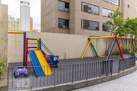 Apartamento à venda com 83m², 2 quartos e 1 vagaÁrea Comum - Playground