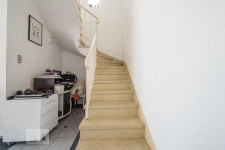 Escada de casa à venda com 3 quartos, 181m² em Cidade Monções, São Paulo