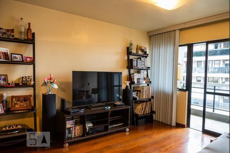 Sala de apartamento à venda com 3 quartos, 117m² em Copacabana, Rio de Janeiro