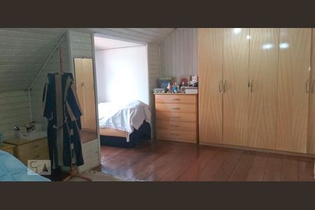 Casa à venda com 436m², 7 quartos e 5 vagasQuarto 4