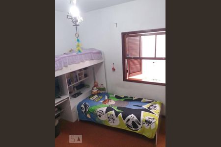 Casa à venda com 436m², 7 quartos e 5 vagasQuarto 2