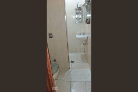 Casa à venda com 436m², 7 quartos e 5 vagasBanheiro da Suíte 3