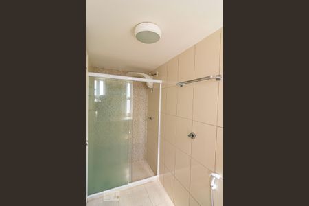 Apartamento à venda com 123m², 2 quartos e 1 vaga Apartamento à venda com 123m², 2 quartos e 1 vagaBanheiro da Suíte