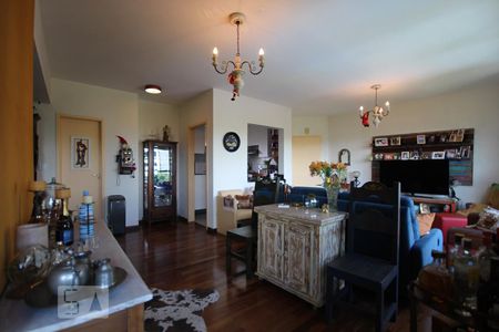 Apartamento à venda com 128m², 3 quartos e sem vagaSala