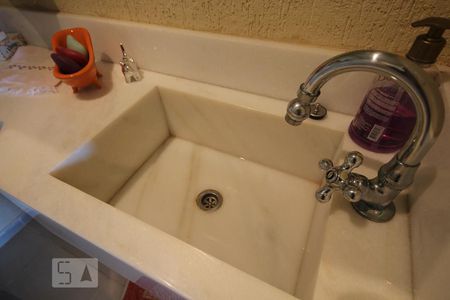 Apartamento à venda com 128m², 3 quartos e sem vagaLavabo