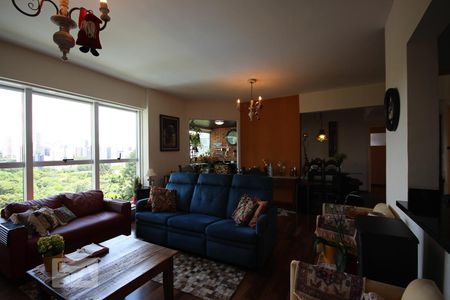 Apartamento à venda com 128m², 3 quartos e sem vagaSala