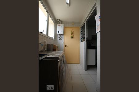 Apartamento à venda com 128m², 3 quartos e sem vagaÁrea de Serviço