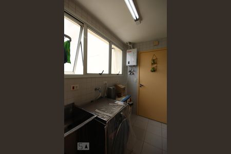 Apartamento à venda com 128m², 3 quartos e sem vagaÁrea de Serviço