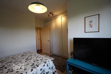 Apartamento à venda com 128m², 3 quartos e sem vagaSuíte  2