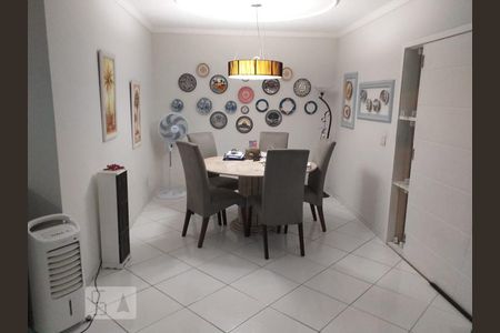 Casa de Condomínio para alugar com 4 quartos, 160m² em Recreio dos Bandeirantes, Rio de Janeiro