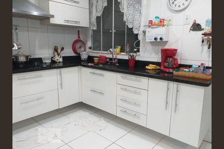 Casa de Condomínio para alugar com 4 quartos, 160m² em Recreio dos Bandeirantes, Rio de Janeiro