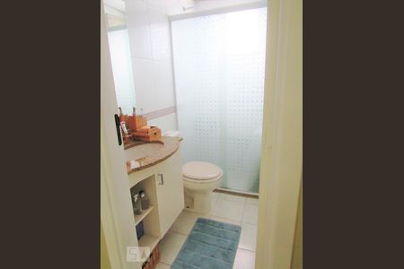 Banheiro 1 de apartamento para alugar com 3 quartos, 70m² em Vila Moinho Velho, São Paulo