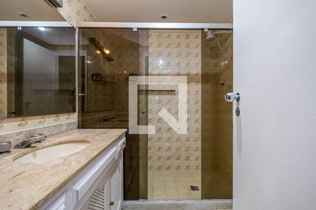 Apartamento para alugar com 107m², 3 quartos e 2 vagasBanheiro Social