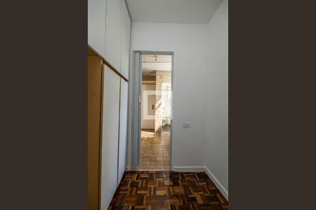 Apartamento para alugar com 107m², 3 quartos e 2 vagasQuarto de Serviço