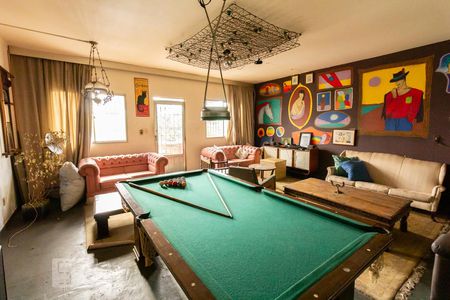 Sala de casa à venda com 6 quartos, 480m² em Vila Anglo Brasileira, São Paulo