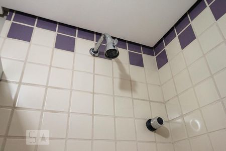 Banheiro  de apartamento para alugar com 3 quartos, 77m² em Jardim Textil, São Paulo