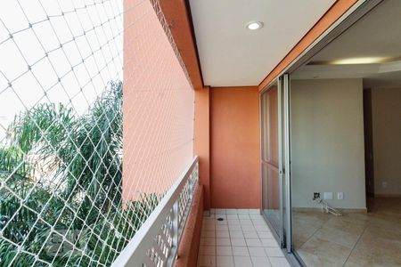 Sacada  de apartamento para alugar com 3 quartos, 77m² em Jardim Textil, São Paulo