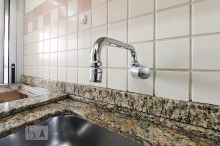Apartamento para alugar com 77m², 3 quartos e 1 vagaCozinha 