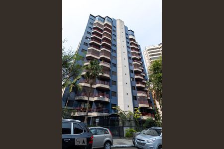 Apartamento à venda com 36m², 1 quarto e 1 vaga Apartamento à venda com 36m², 1 quarto e 1 vagaFachada