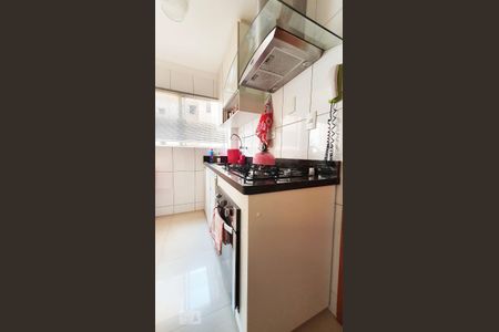 Cozinha de apartamento para alugar com 2 quartos, 70m² em Praça Andorinha Residencial Florence (águas Claras), Brasília
