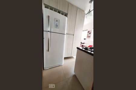 Cozinha de apartamento para alugar com 2 quartos, 70m² em Praça Andorinha Residencial Florence (águas Claras), Brasília