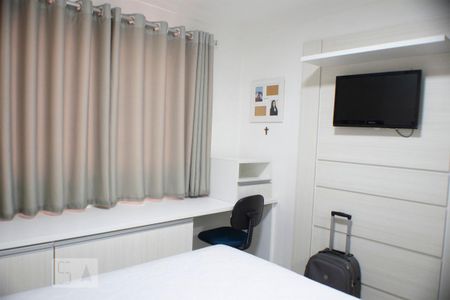 Quarto 1 de apartamento para alugar com 2 quartos, 70m² em Praça Andorinha Residencial Florence (águas Claras), Brasília