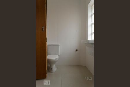 Studio para alugar com 40m², 1 quarto e sem vaga Studio para alugar com 40m², 1 quarto e sem vagaBanheiro
