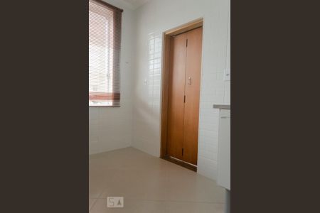 Studio para alugar com 40m², 1 quarto e sem vaga Studio para alugar com 40m², 1 quarto e sem vagaCozinha