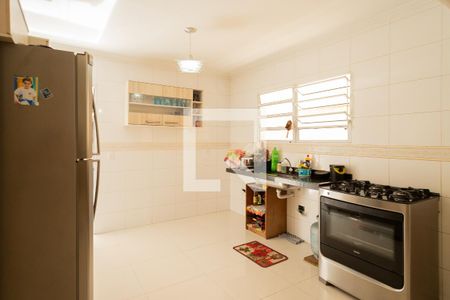 Casa à venda com 220m², 3 quartos e 4 vagas Casa à venda com 220m², 3 quartos e 4 vagasCozinha