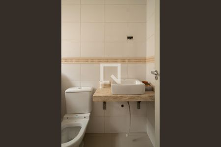 Casa à venda com 220m², 3 quartos e 4 vagas Casa à venda com 220m², 3 quartos e 4 vagasBanheiro - Suíte 2