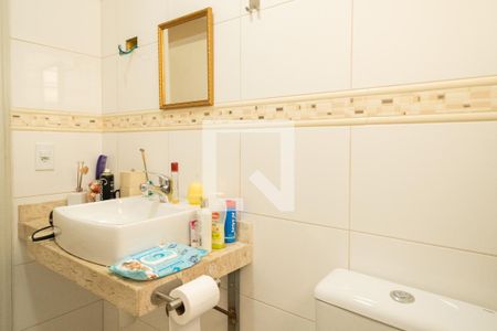 Casa à venda com 220m², 3 quartos e 4 vagas Casa à venda com 220m², 3 quartos e 4 vagasLavabo