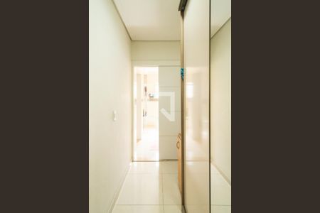 Casa à venda com 220m², 3 quartos e 4 vagas Casa à venda com 220m², 3 quartos e 4 vagasCloset - Suíte 3