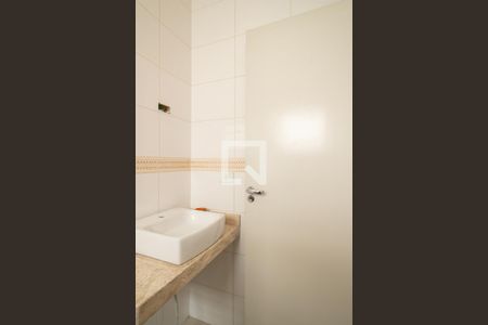 Casa à venda com 220m², 3 quartos e 4 vagas Casa à venda com 220m², 3 quartos e 4 vagasBanheiro - Suíte 2