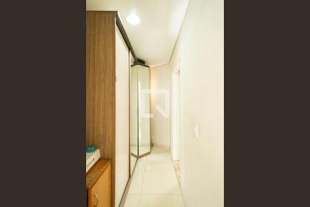 Casa à venda com 220m², 3 quartos e 4 vagas Casa à venda com 220m², 3 quartos e 4 vagasCloset - Suíte 3