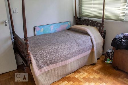 Apartamento à venda com 155m², 3 quartos e 1 vagaQuarto